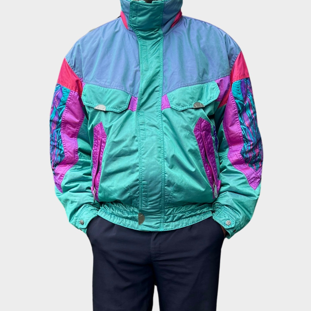 Vintage retro ski-jack, ski-jas en jaren '80/'90, felgekleurde retro après-ski outfit voor carnaval 🎭, foute feestoutfit 🎿 en wintersport bij Retroskipakken.nl